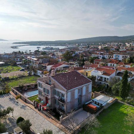 Naz Su Cunda Hotel Exterior photo